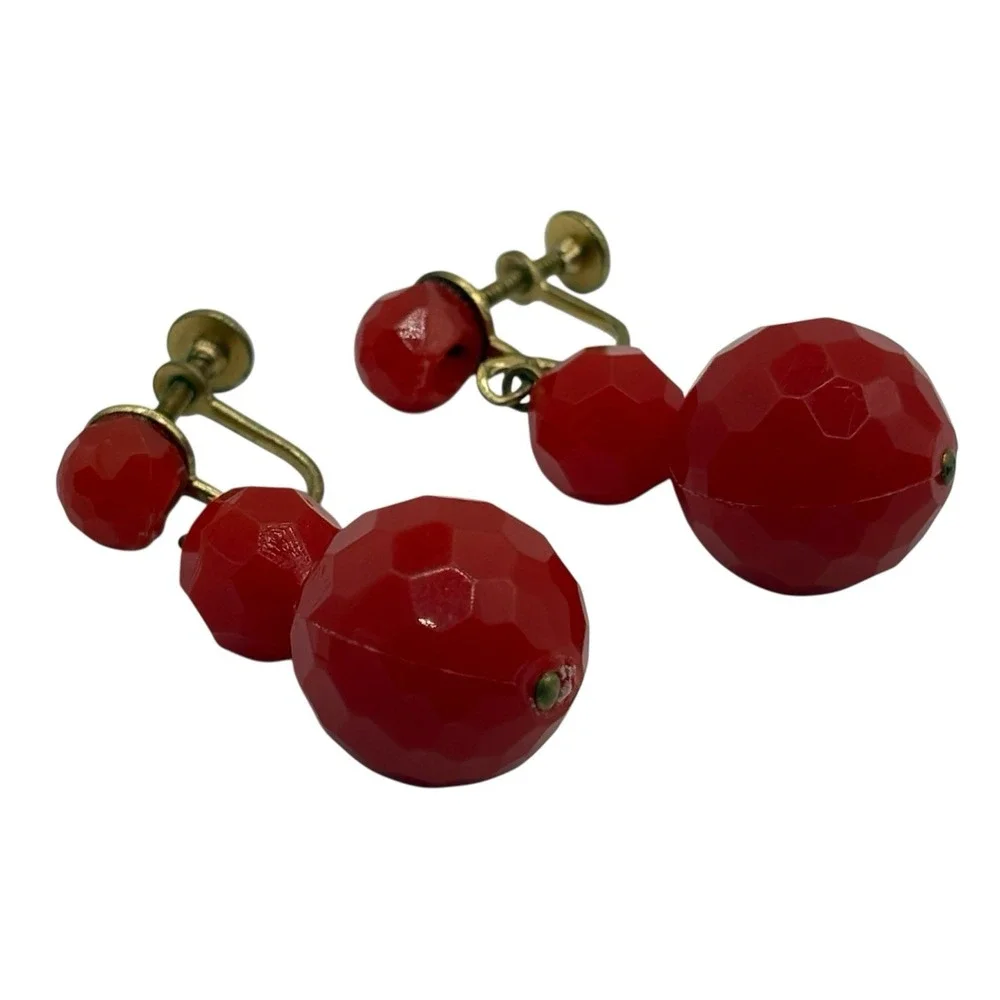Cherry Red Faceted Bead Earrings Screw Back MCM Drop‎ Dangle VTG 50's Plastic